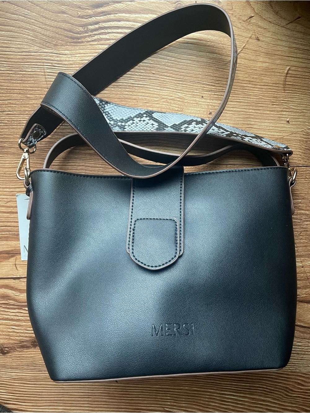 MERSI Demi Bucket Vegan Black Leather Shoulder Bag with Snake-Print Strap